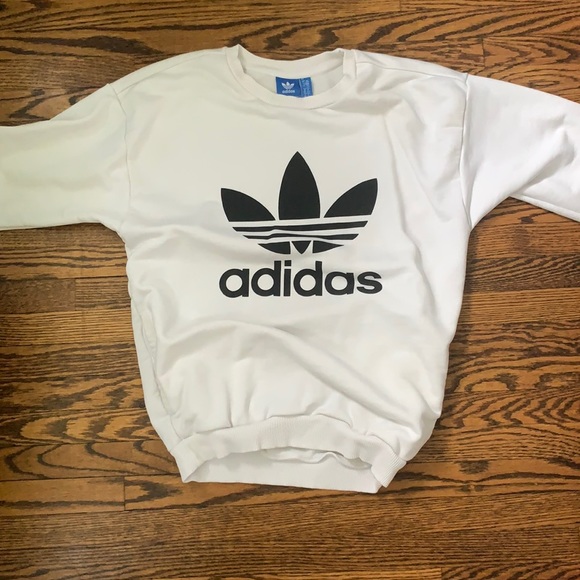 Adidas Crewneck - Picture 1 of 2